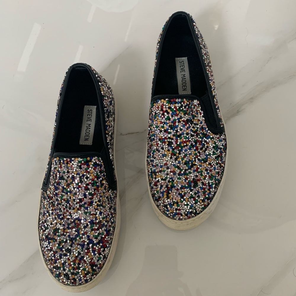 Steve Madden sneakers w/glitter 7.5